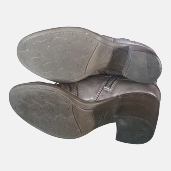 Naya Women's Soft Leather Virtue Block Heel Rustic Buckle Ankle Bootie Sz 71/2 M - Picture 7 of 13